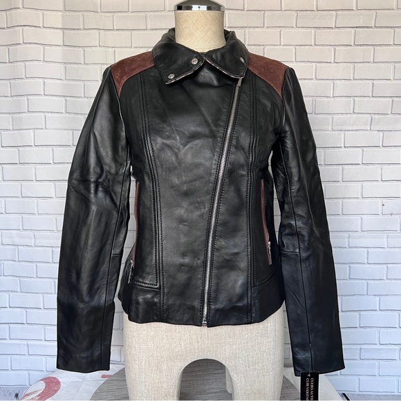 NEW Bernardo Genuine Leather Mixed Media
Animal Print Black Moto Jacket MSRP$415 - Picture 4 of 15
